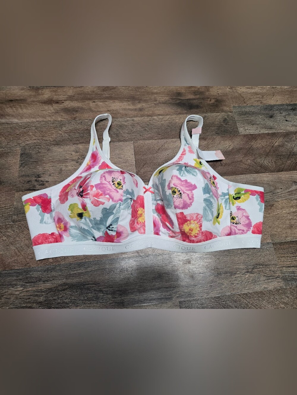 NWT 52C Cacique Bra